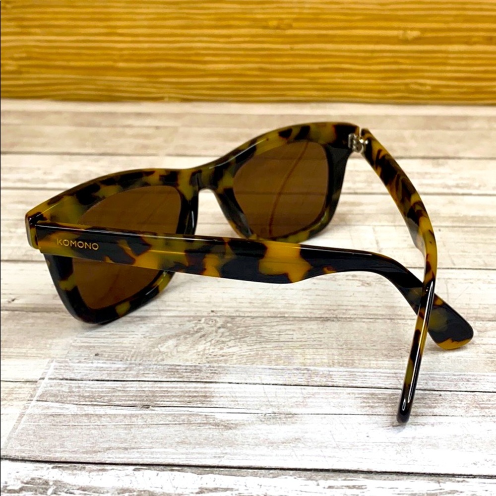 New Men’s KOMONO Brown Tan tortoise Sunglasses rectangular - Picture 5 of 15